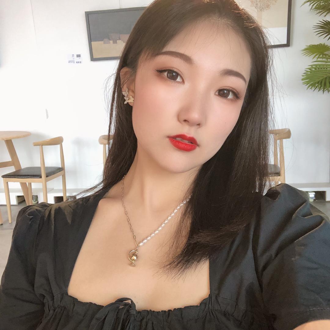 嘉嘉💕