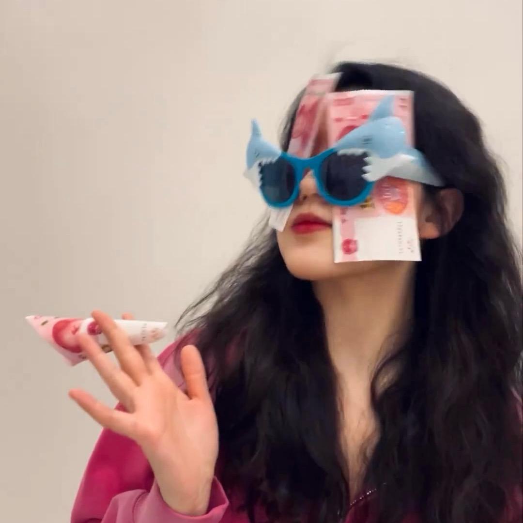 吹吹人间发财滴风🫧