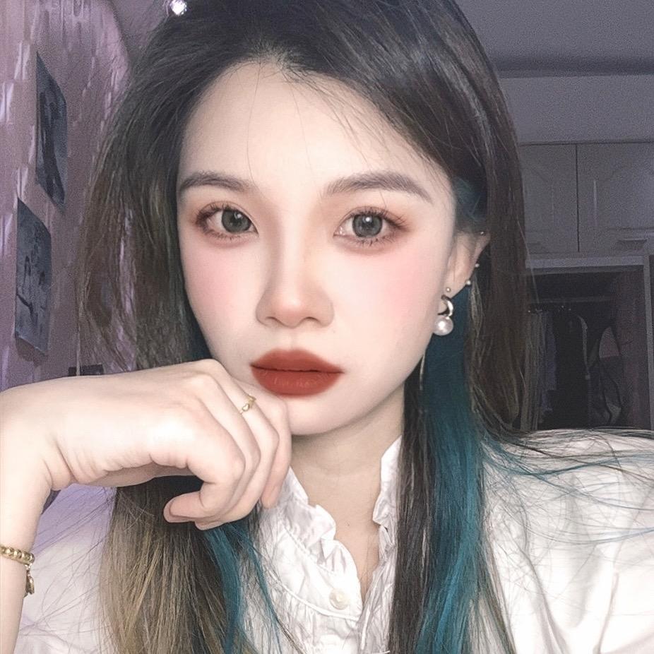 摆摊卖衢州鸭头