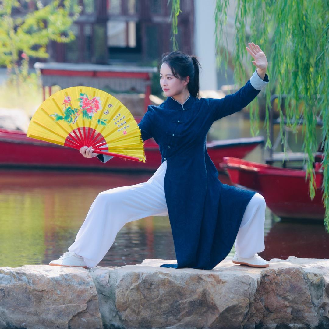 是星辰呀.