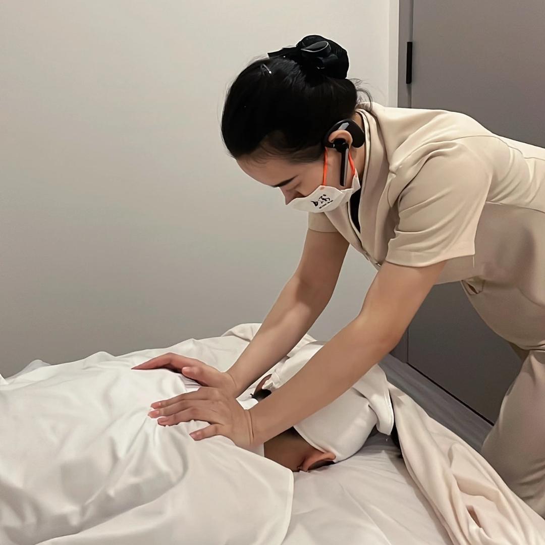 悦色足浴官方号