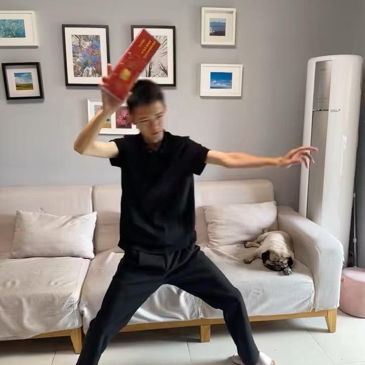 闫润熙等你们关注