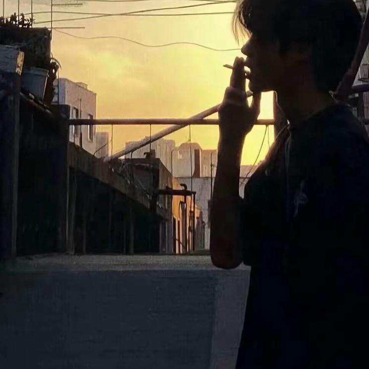 摆烂小张
