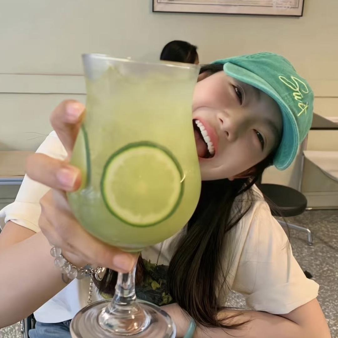 无酒精小猫