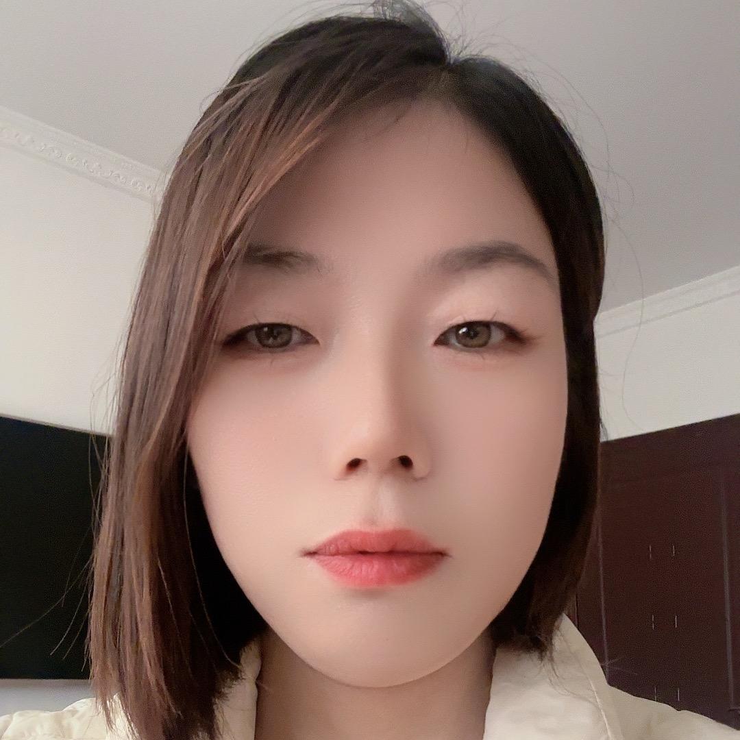 驾校石教练（红姐）