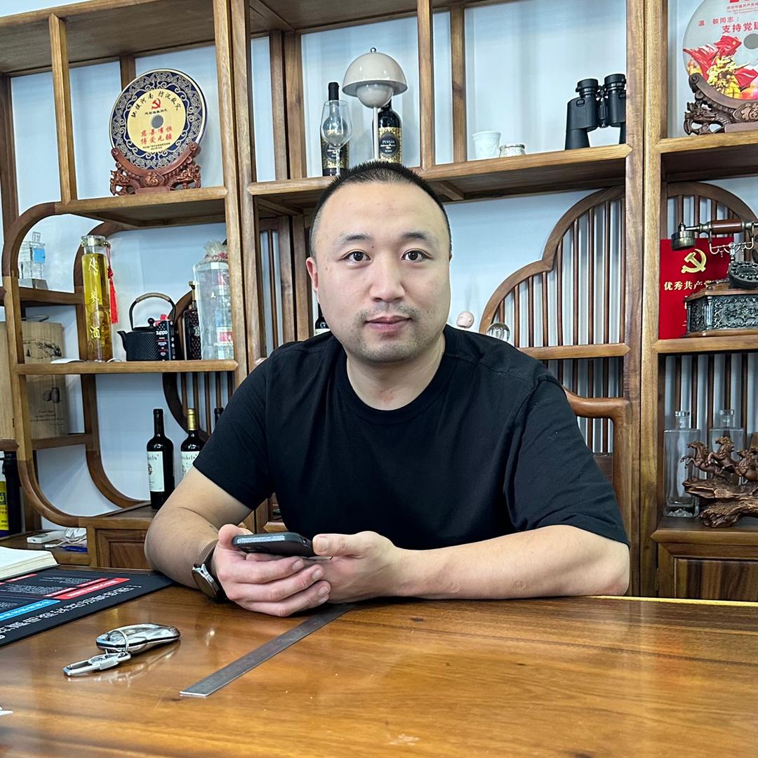 罗老板-灯饰五金供应链