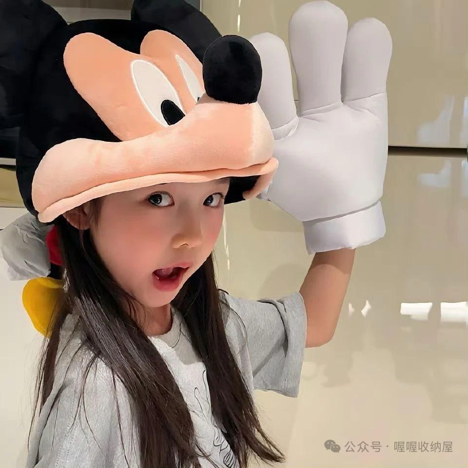 奶茶给喔喝一口