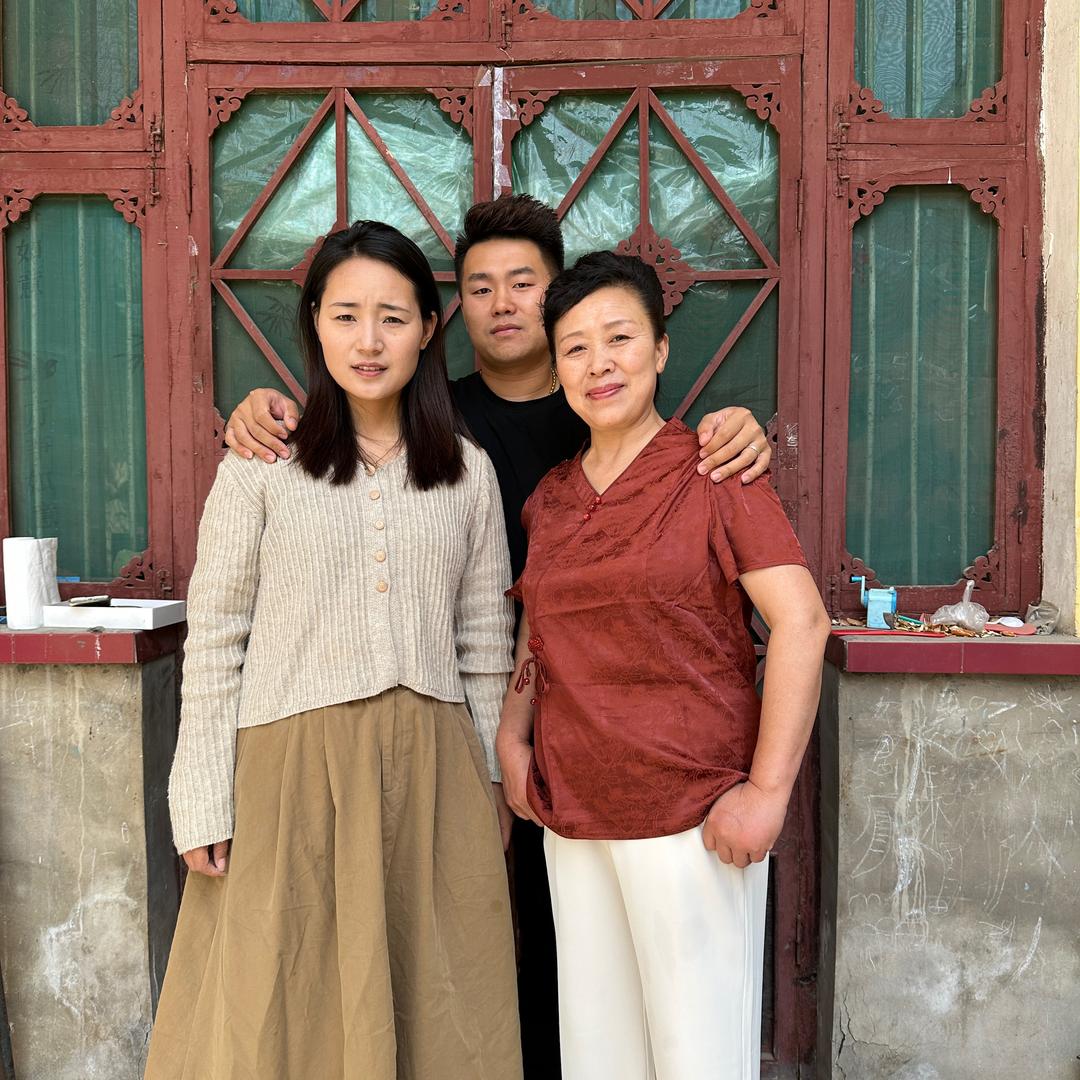 农村小娜一家！