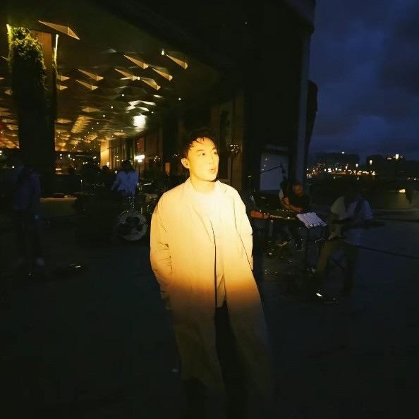 不自驾318不改名