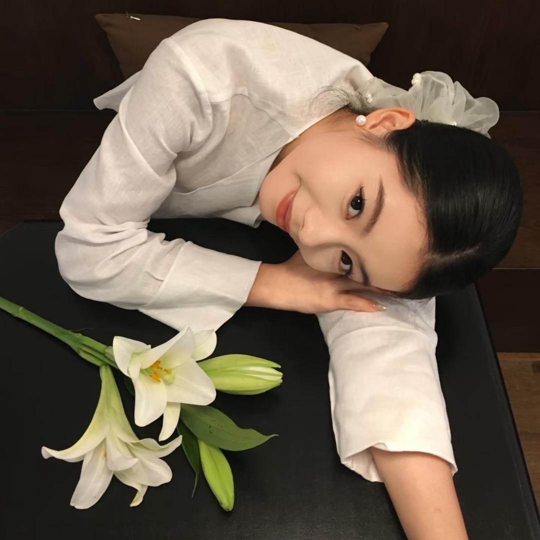 千千子.