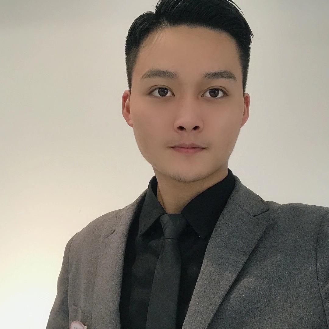 韩寨兴辰造型一一根据脸型设计发型