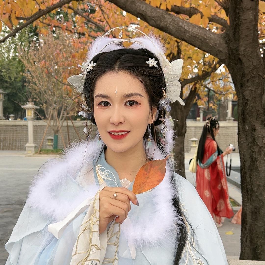 河津小乔