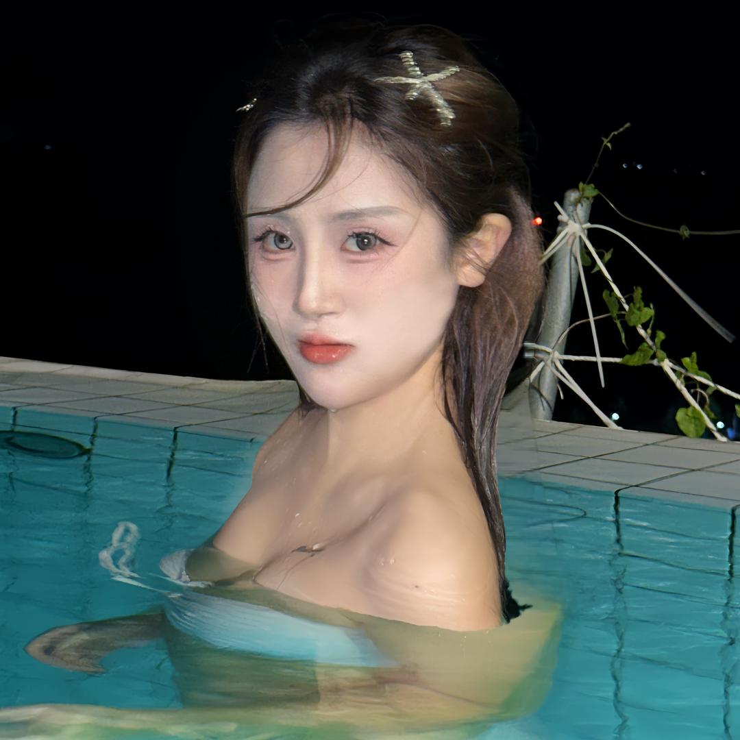 何芳芳👼