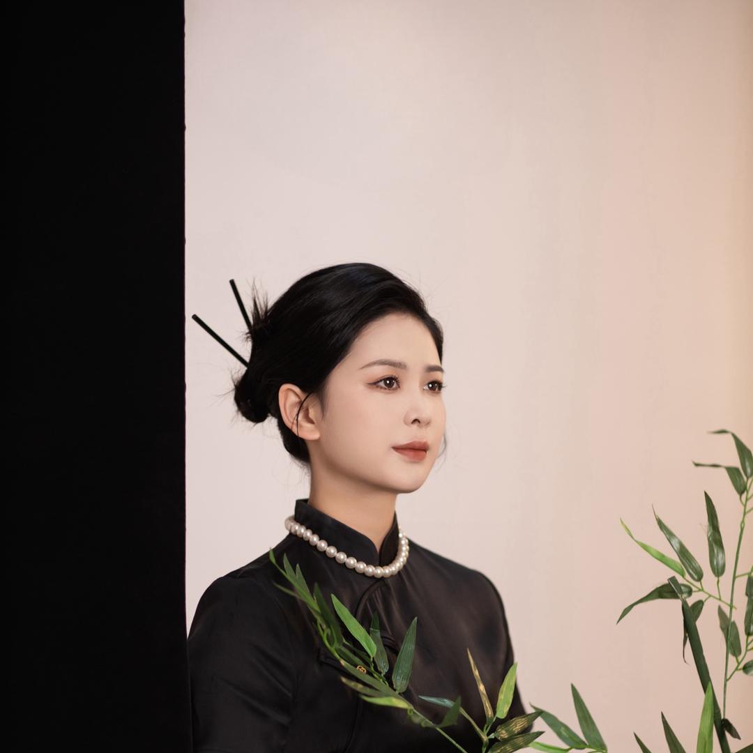 西州玉语珠宝