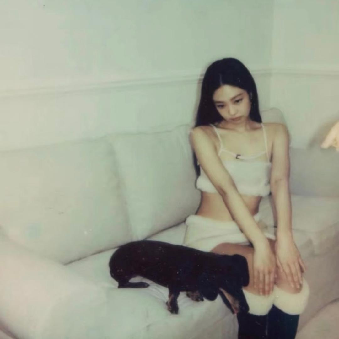 Jennie🤍ྀི