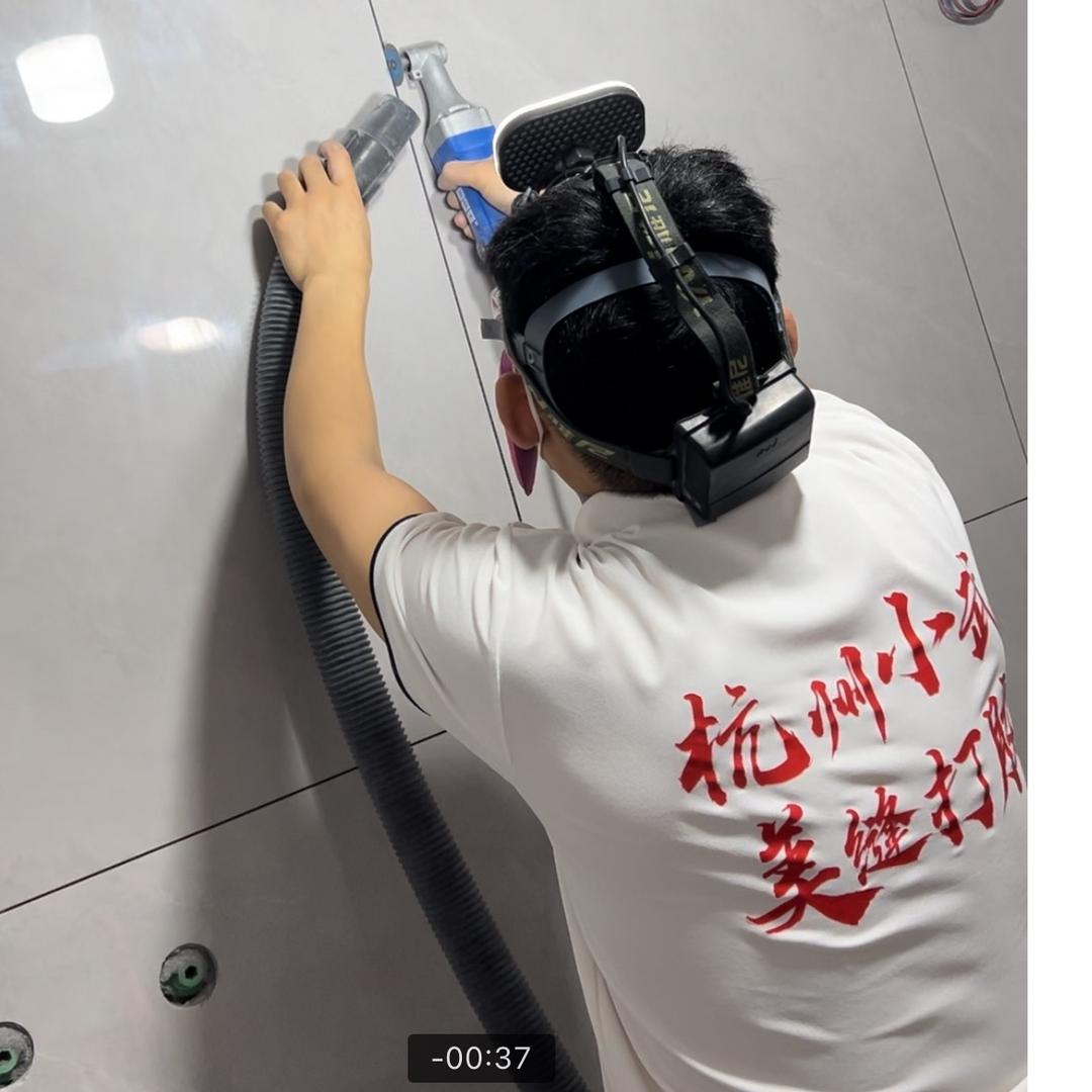 杭州缝隙美化师（小武）(突破两千首播)