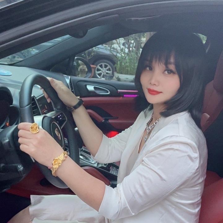 慧敏｛美业总裁｝💕