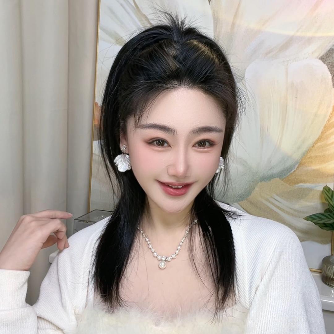 妞小仙儿发型美妆