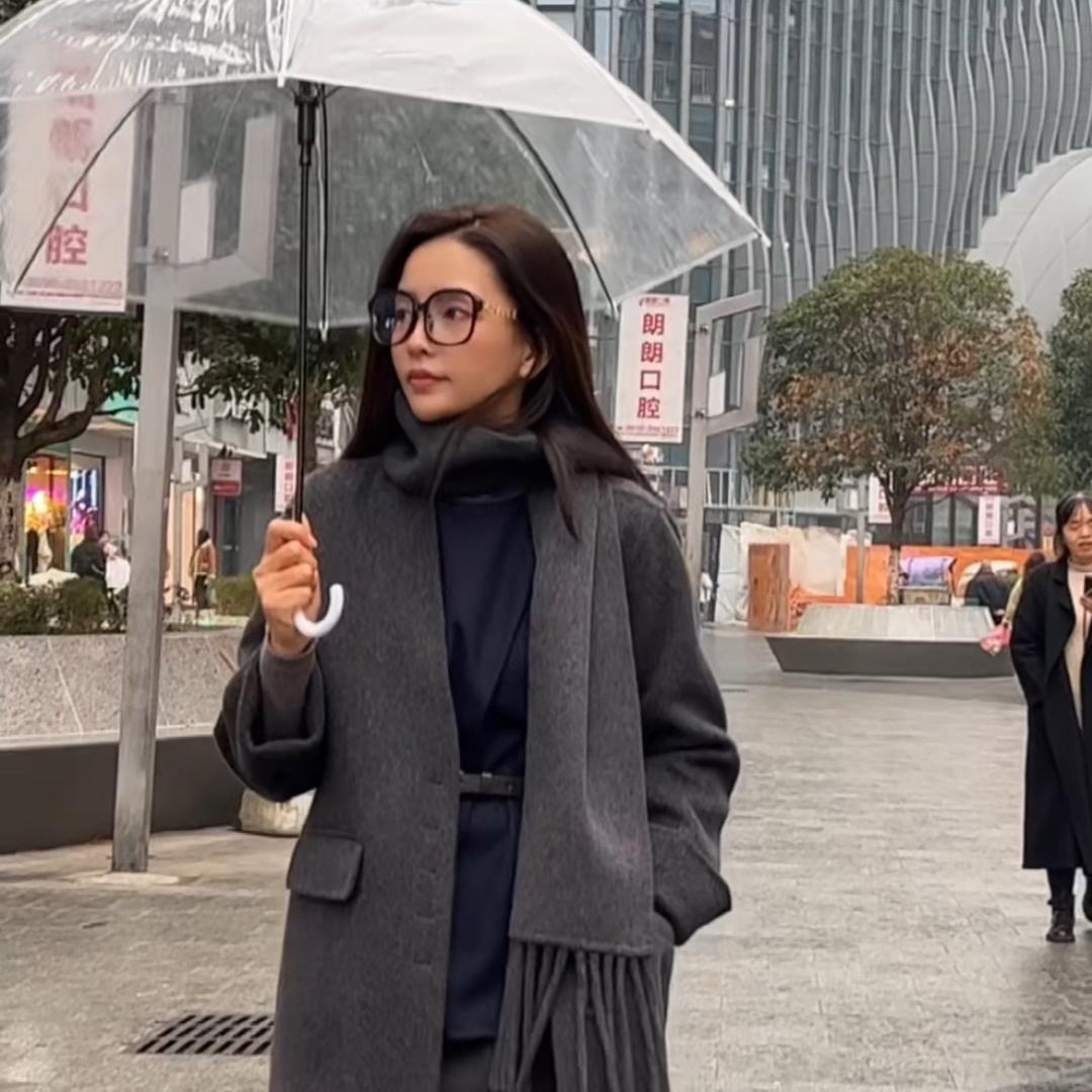 铜仁女装欧米奇小龙