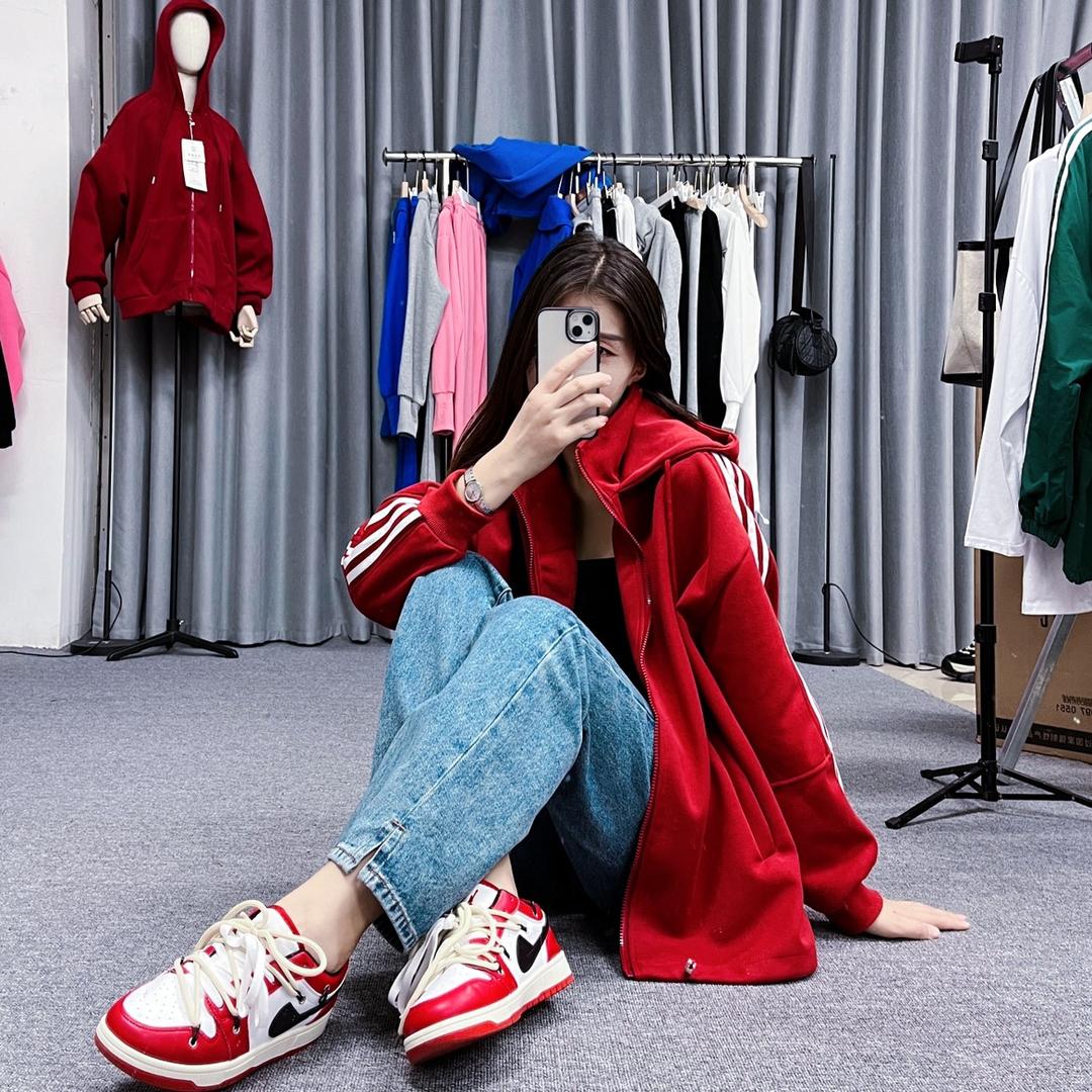 C C 定制女装