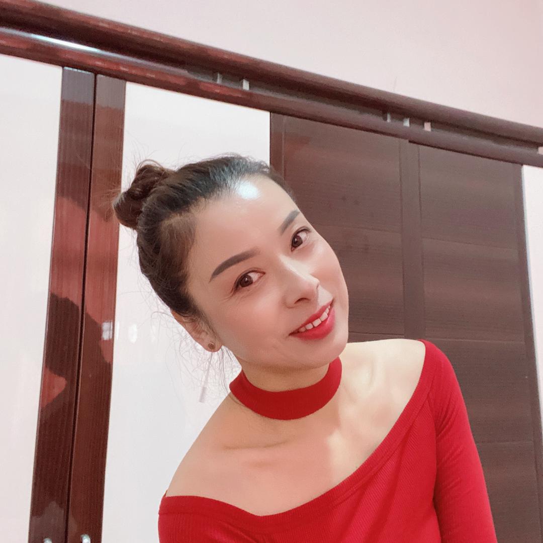 七月🌹巧💃（ 爱跳舞 ）拒绝私聊