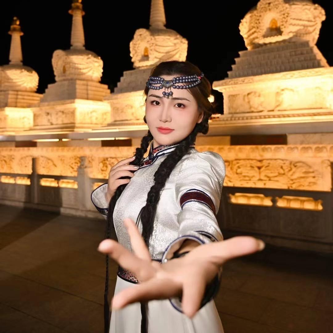 听你话的小月亮