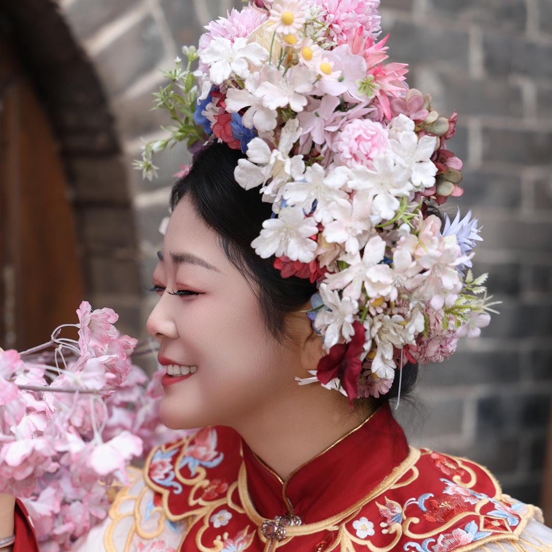 大娟子电脑卫星平地机