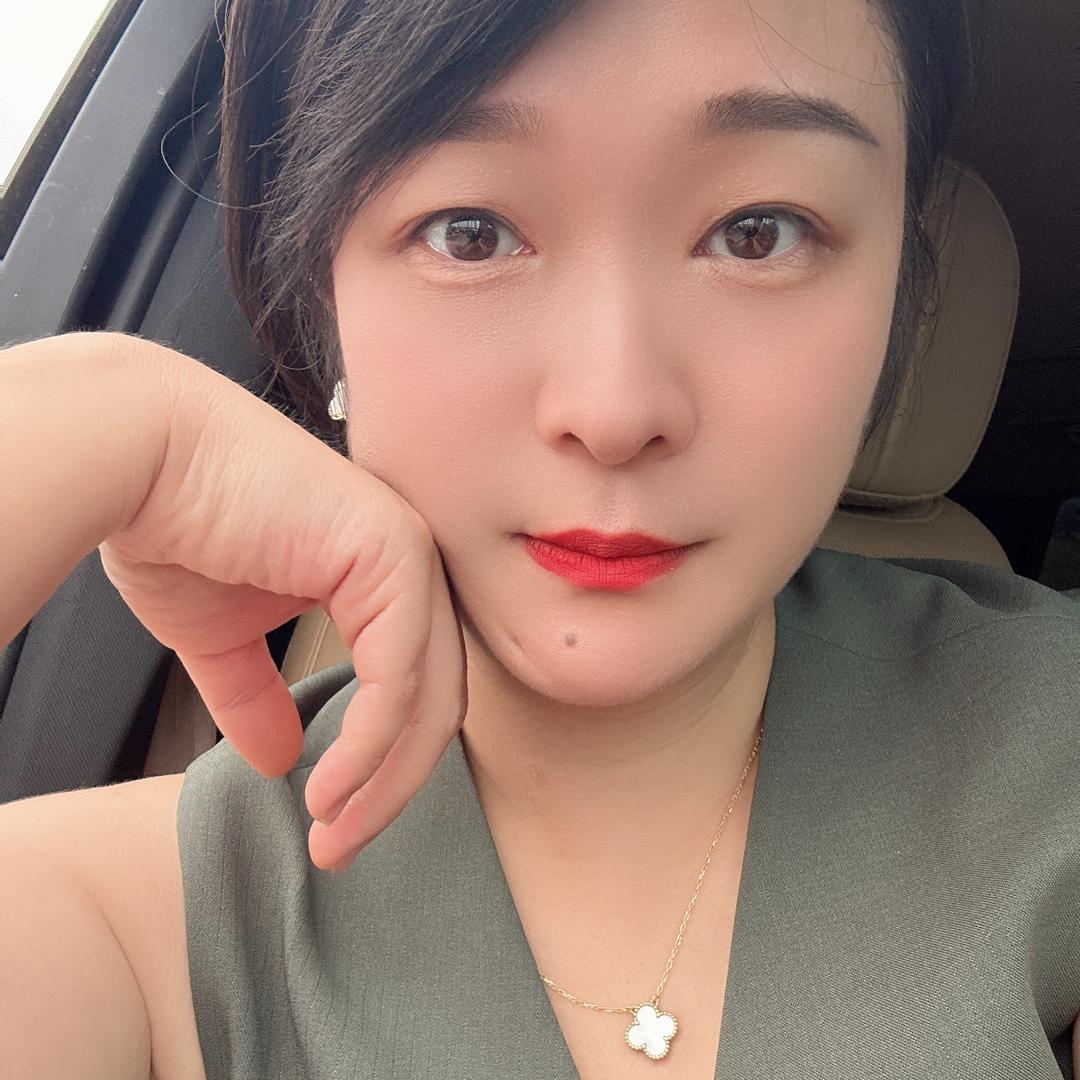 兴闯机械帅帅姐