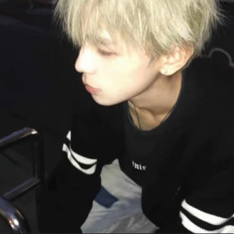 ㅤㅤㅤㅤㅤ ㅤㅤㅤ再给我两分钟