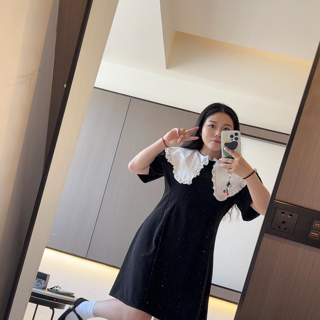 小储和icon巧克力