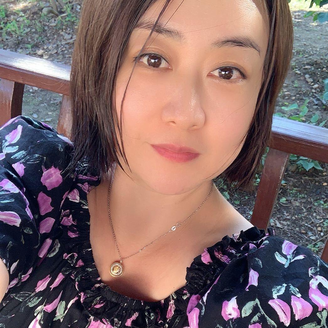 大窦窦韩国东大门微胖女装