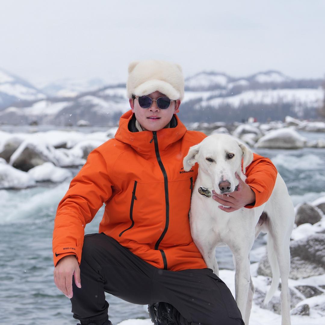 阿泽（新疆直播中）