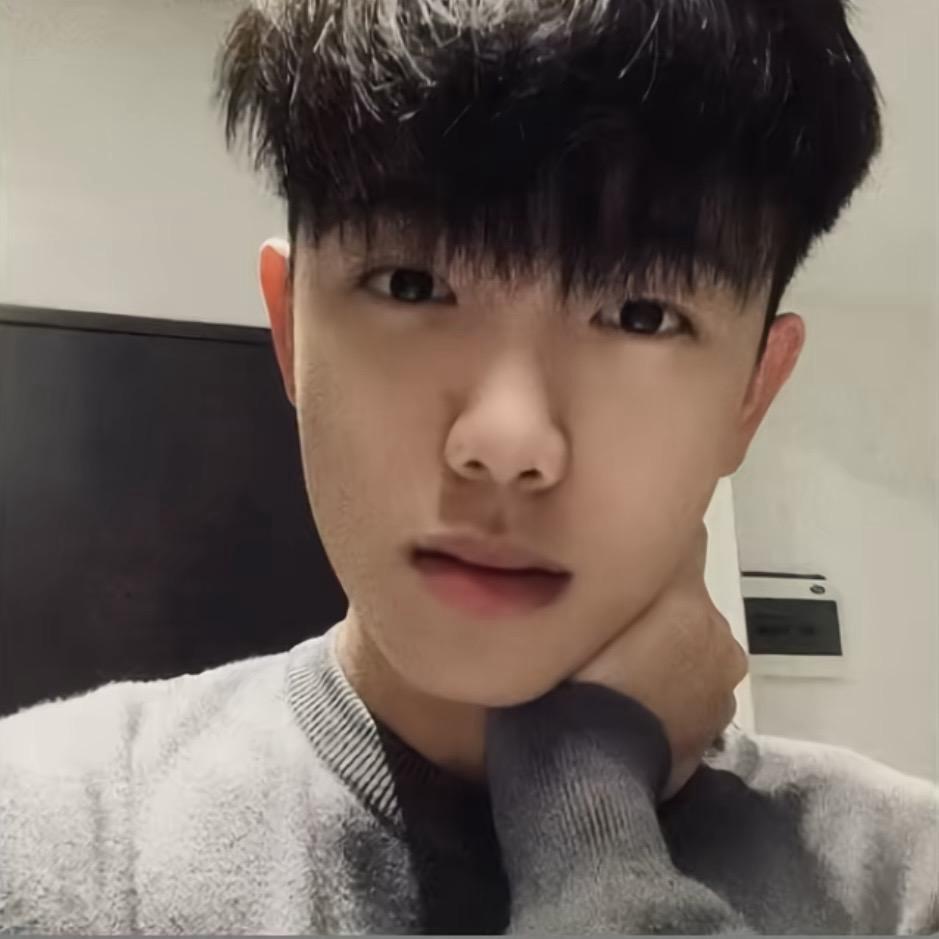 人傻嘴不甜长的丑还没钱