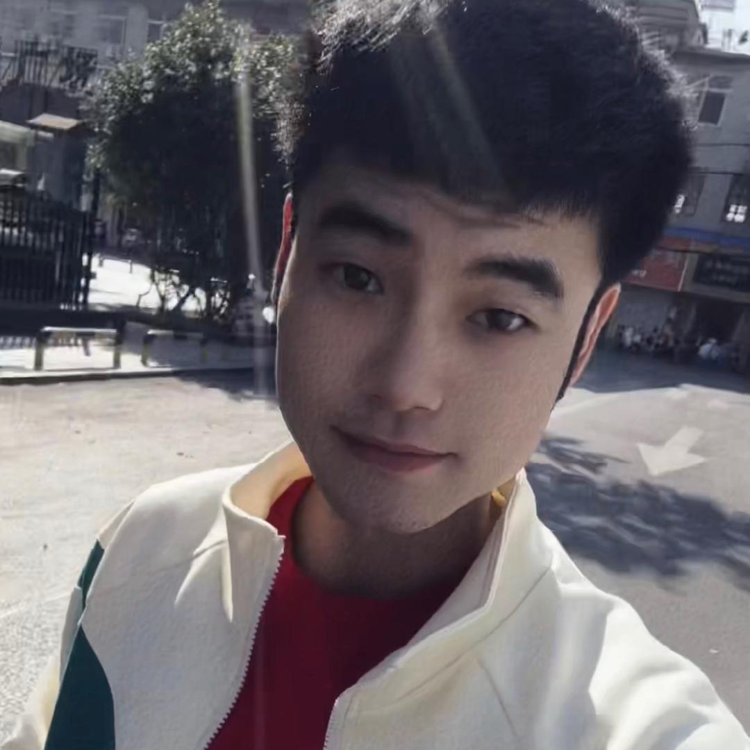 @小阿跃