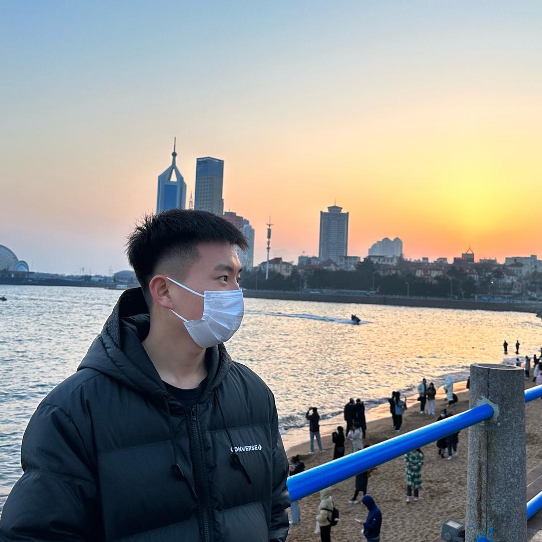 李八斤