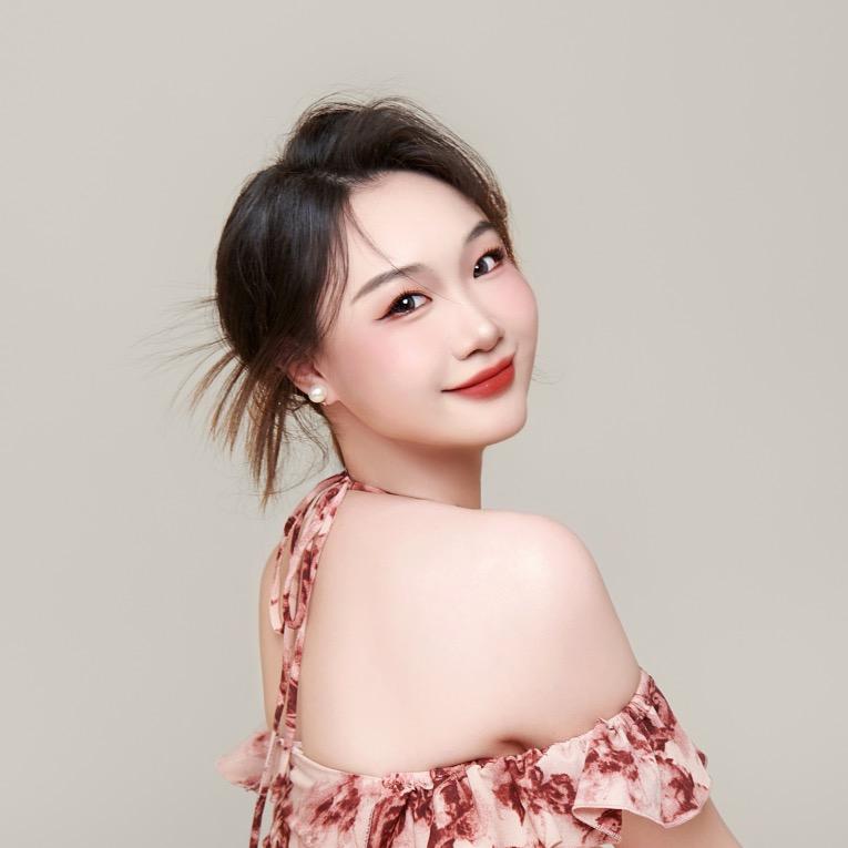 李昕璇 等99.2w人