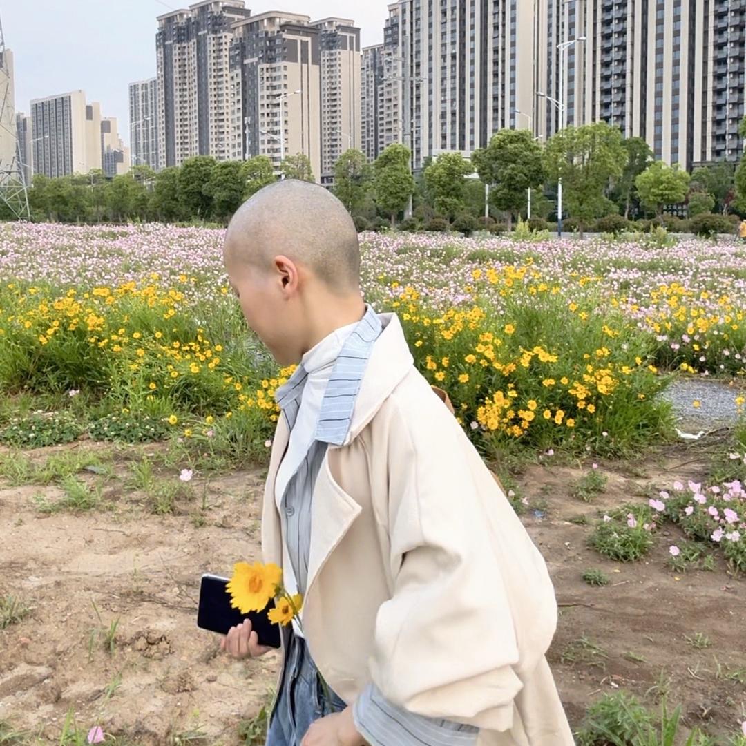 90后空巢老人🌻