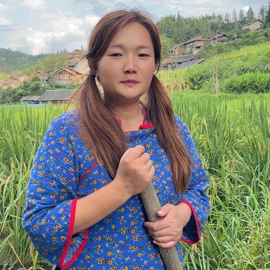 乡村小猪妹