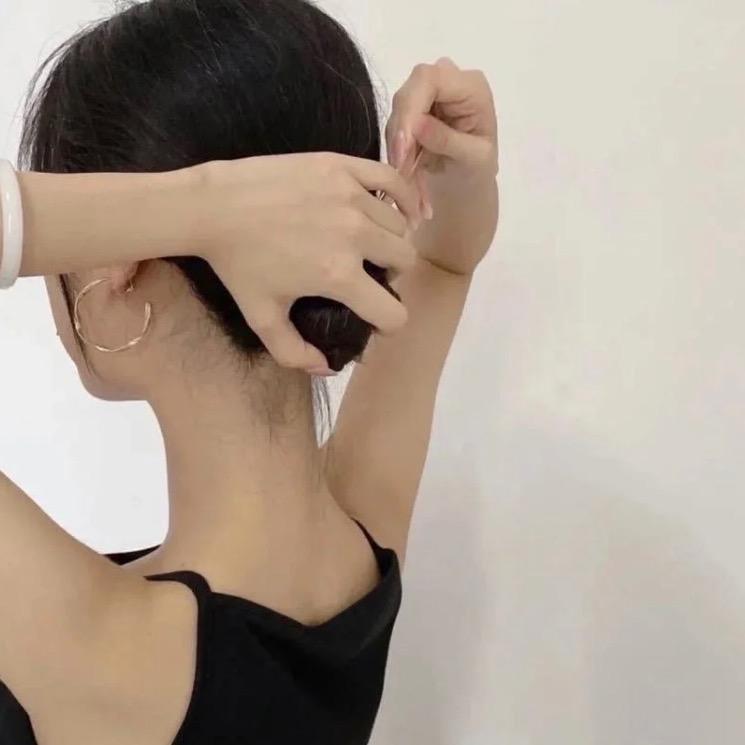 是他的小盆友
