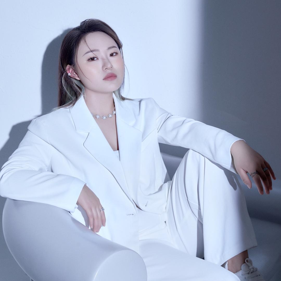 化妆造型师 —梦子