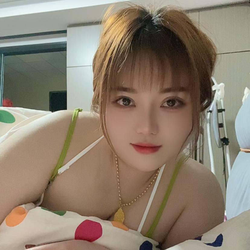 彭彭爱吃饭