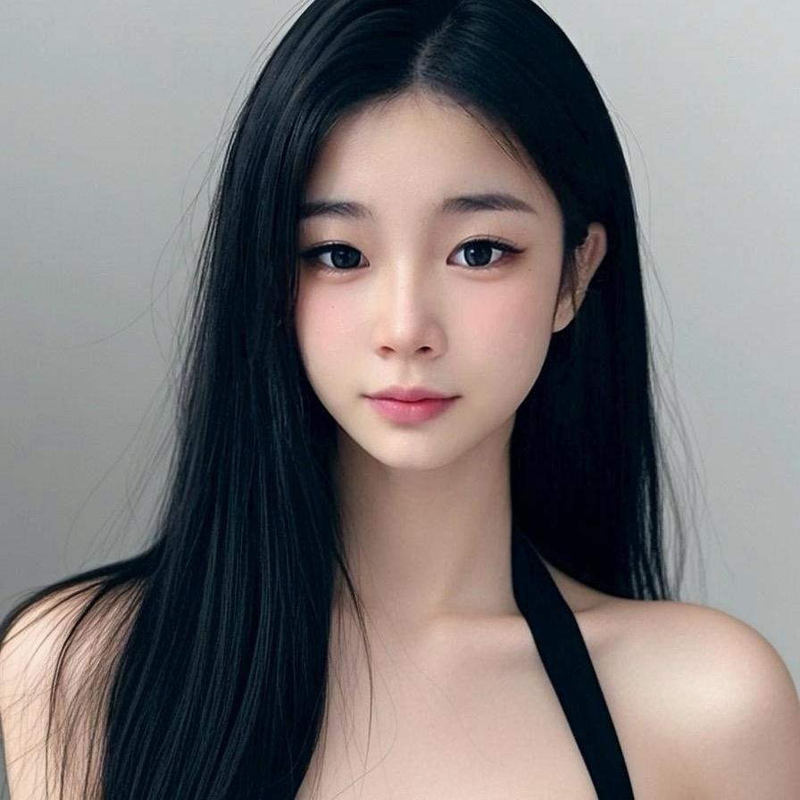 秋月婷.