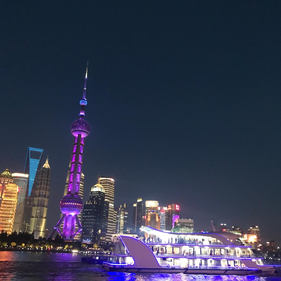 听风的蝉