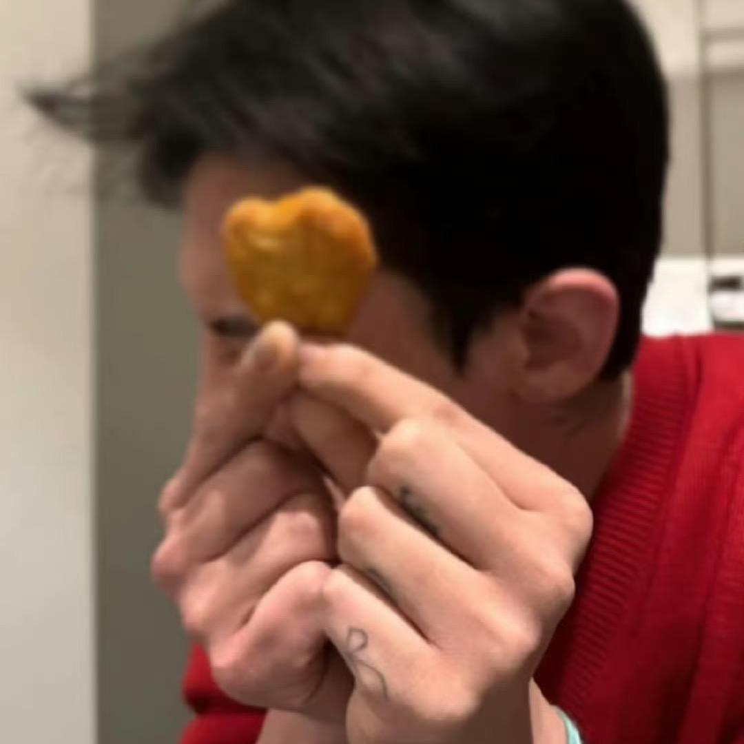 蔡徐坤专约麻友