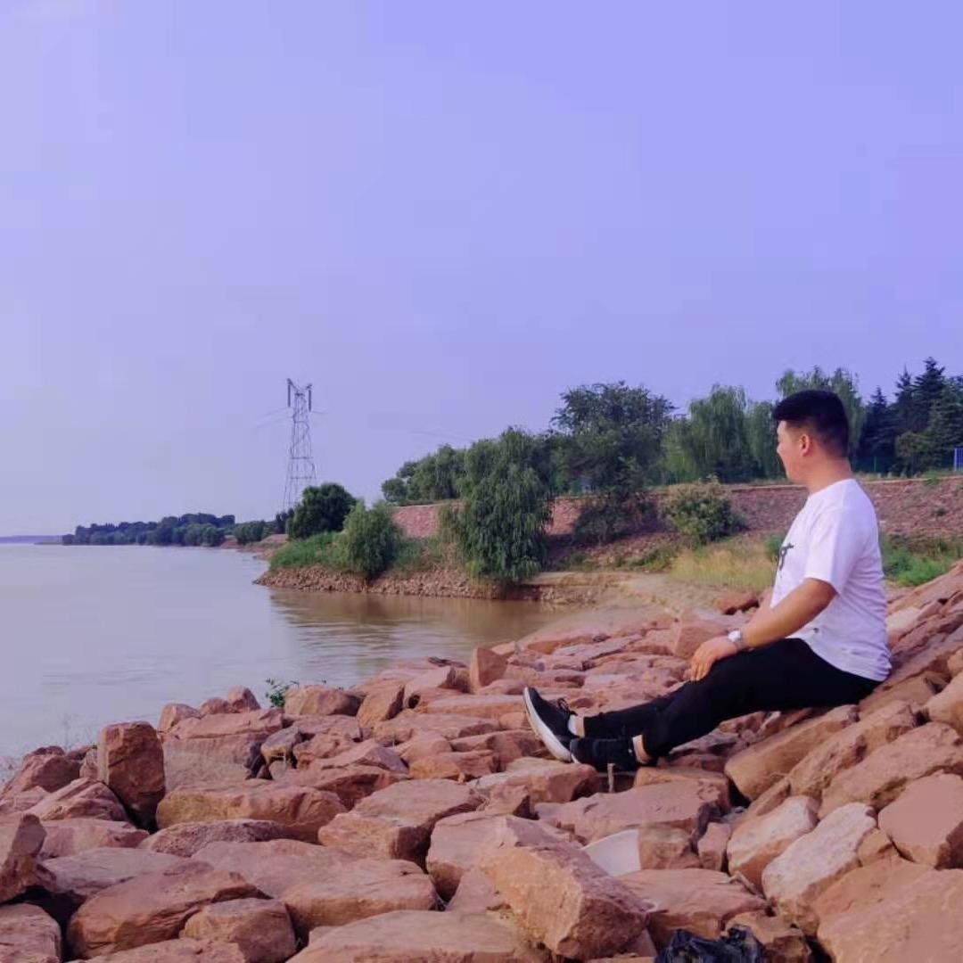 嗯哼？