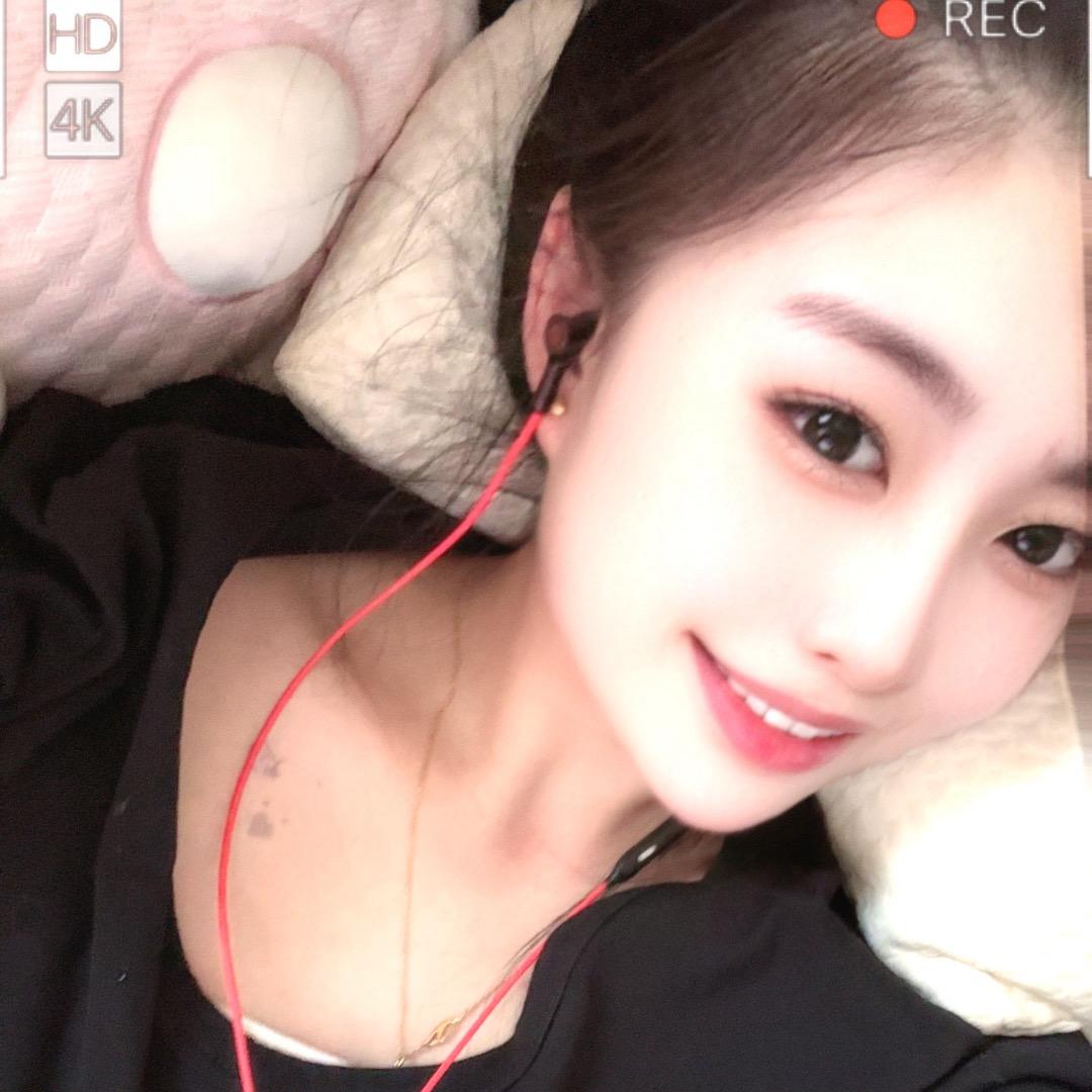 👻👻