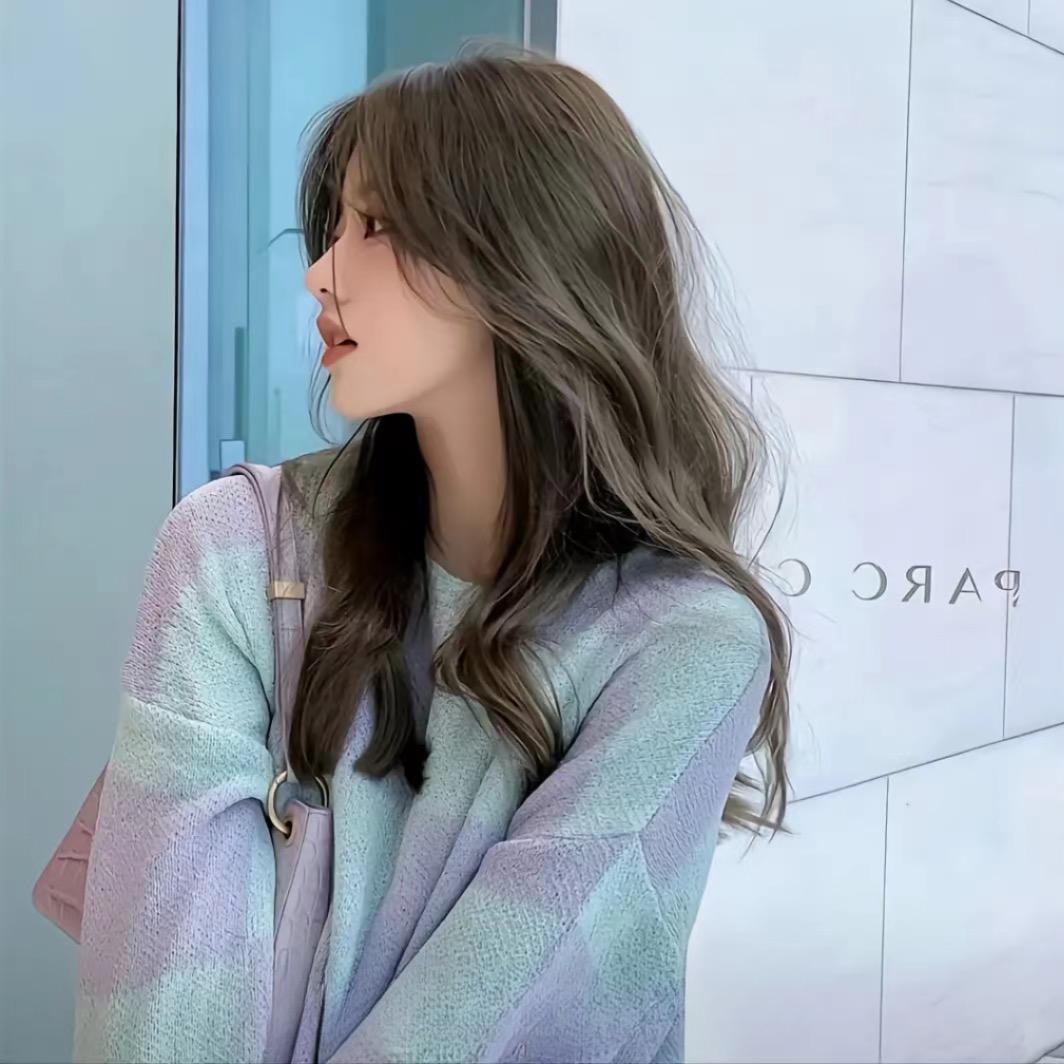 张依婷☂️