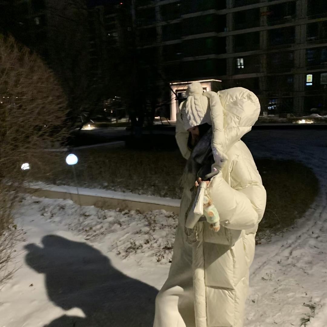 孙宁宁羽绒