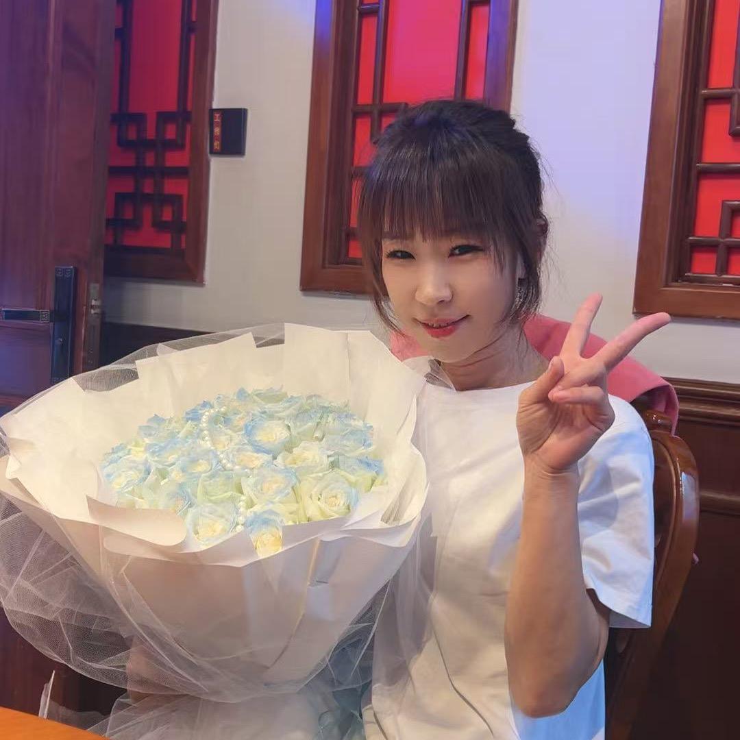 小啊媛