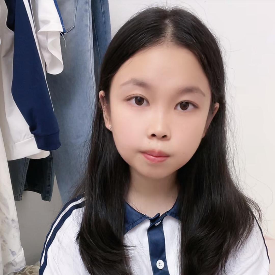 学妹小小